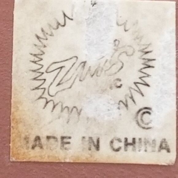 Vintage Zim's Heirloom Collectibles "Beehive Smoker" handpainted wood - Picture 3 of 12